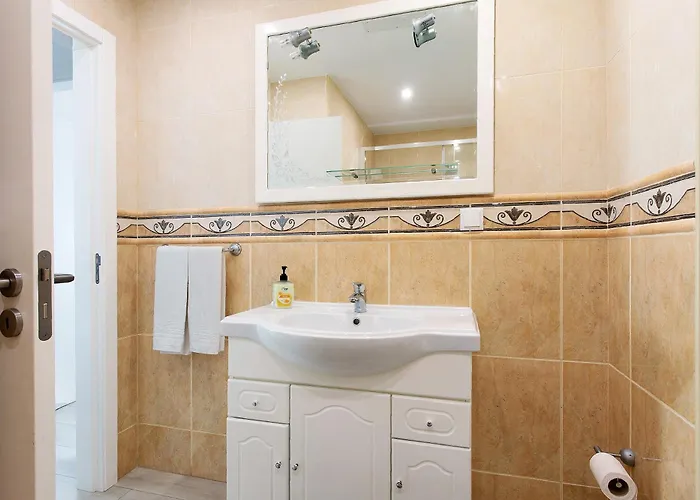 Natalina T1 Apartment *