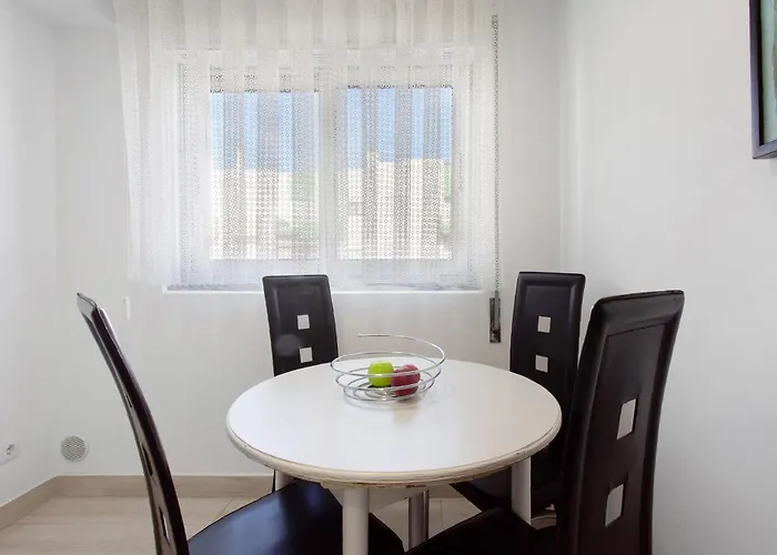 Natalina T1 Apartment *