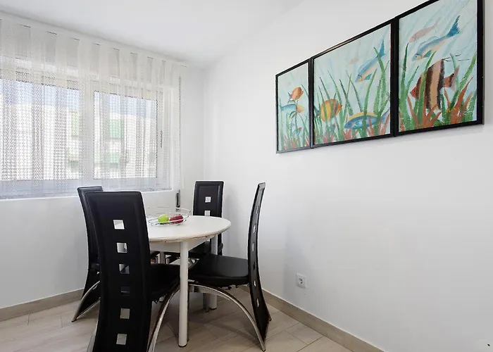 Natalina T1 Apartment